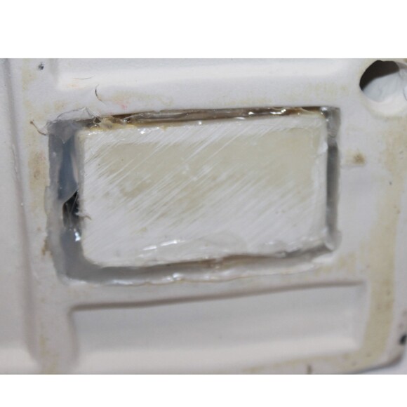 Enchanted Christmas 6" Porcelain Christmas Village House with Light - Picture 7 of 7